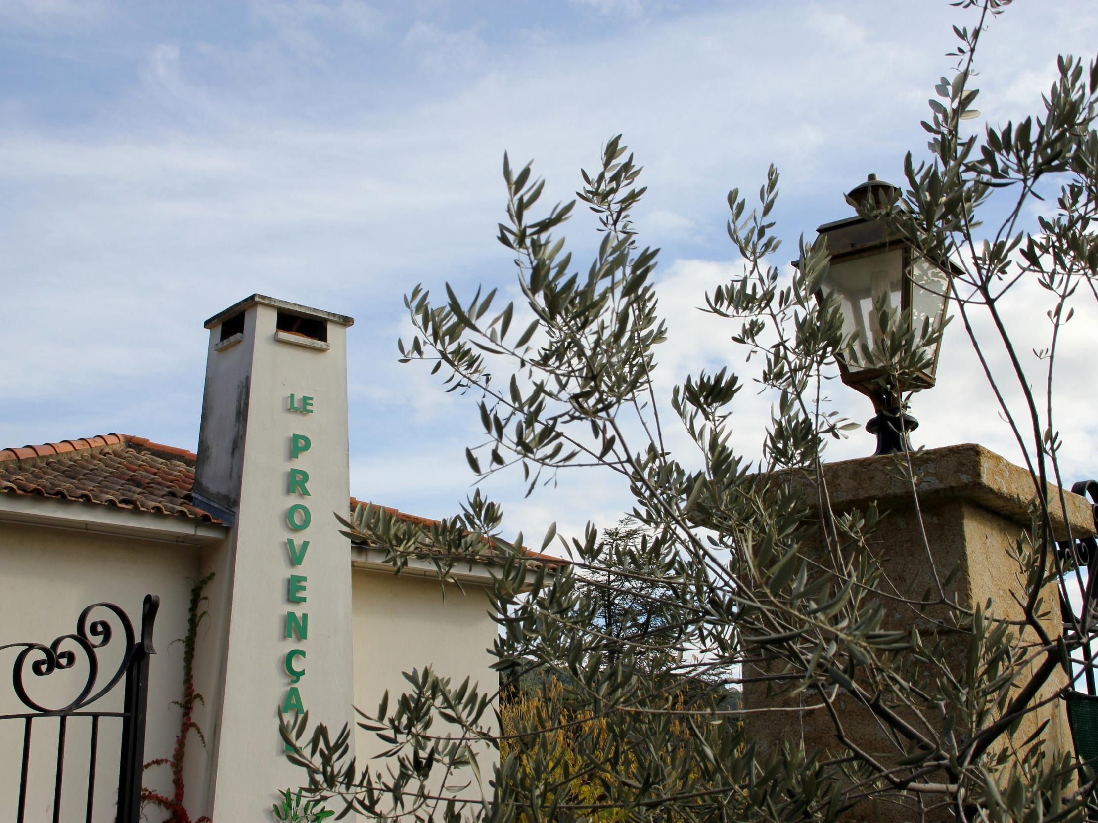 Logis Hôtel le Provençal