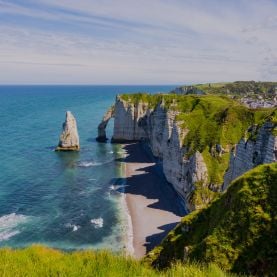 images/Destinations_populaires/destination-populaire-etretat.jpg